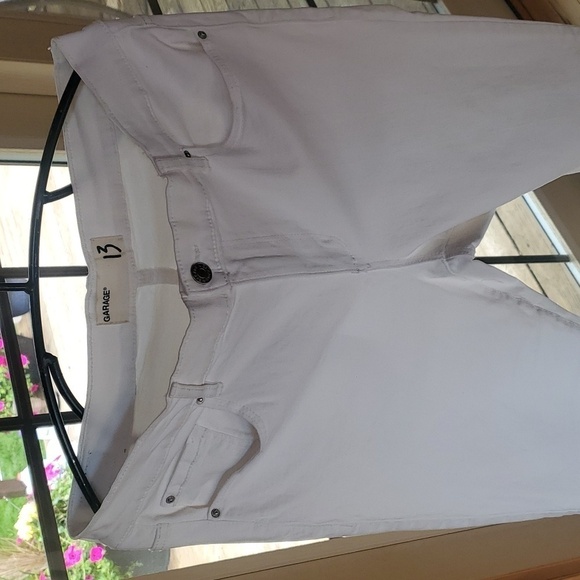 Garage High Rise Raw Hem White Sz. 12 Jeans - Picture 4 of 14